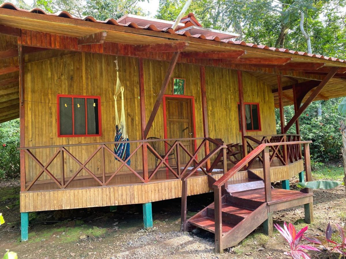 Sabalo Lodge Tours And Cabins Sierpe Exterior photo